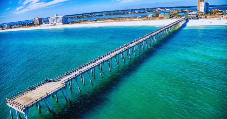 DSCR Loans Pensacola: Investor Financing for Pensacola Beach, NAS Pensacola, Perdido Key, Gulf Breeze & Real Estate Investors