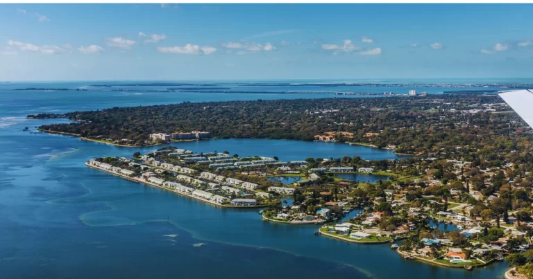 DSCR Loans Cape Coral: Investor Financing for Canal-Front Properties, Lehigh Acres, Pine Island, Estero & Real Estate Investors