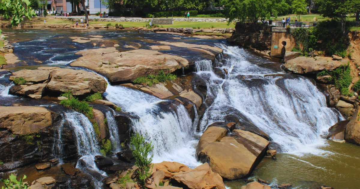 DSCR Loans Greenville SC: Investor Financing for Downtown, Travelers Rest, Clemson, Spartanburg & Real Estate Investors