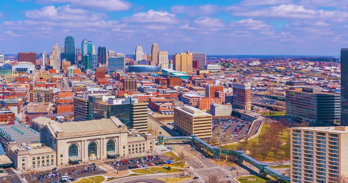 Kansas DSCR Loans- Airbnb Loans- Investor Loans
