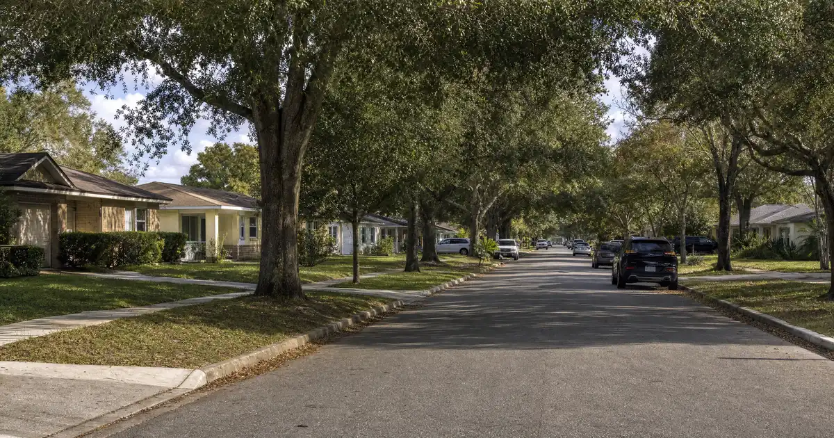 Apopka, Florida DSCR loans — qualify on the property’s rental income, not personal income.