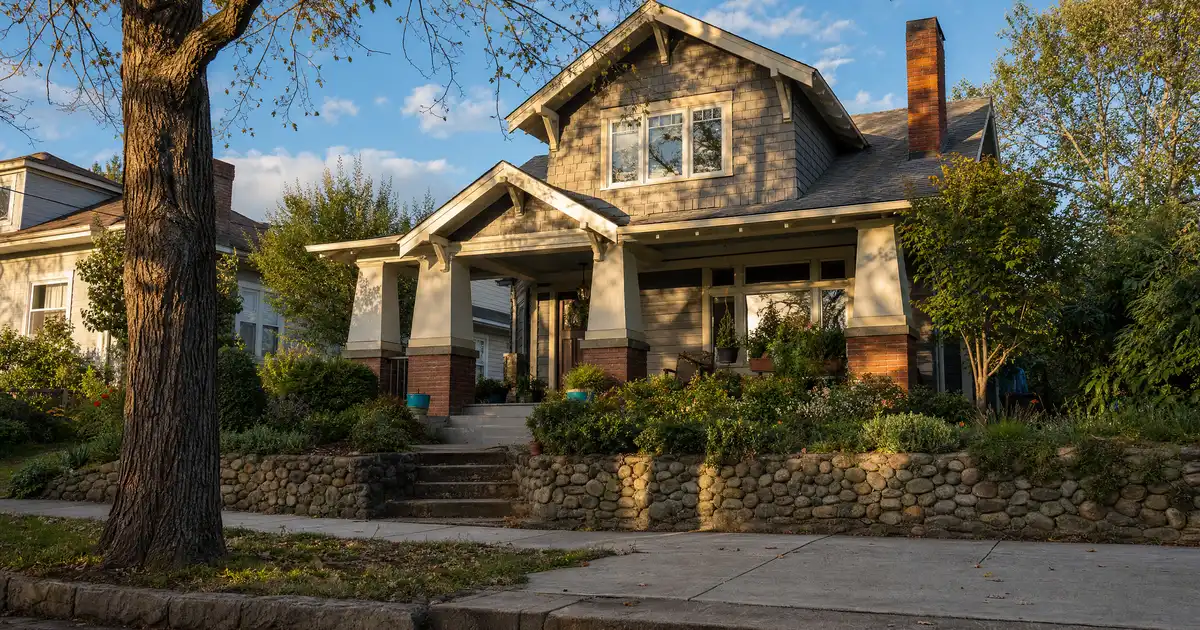 Asheville, North Carolina DSCR loans — qualify on the property’s rental income, not personal income.