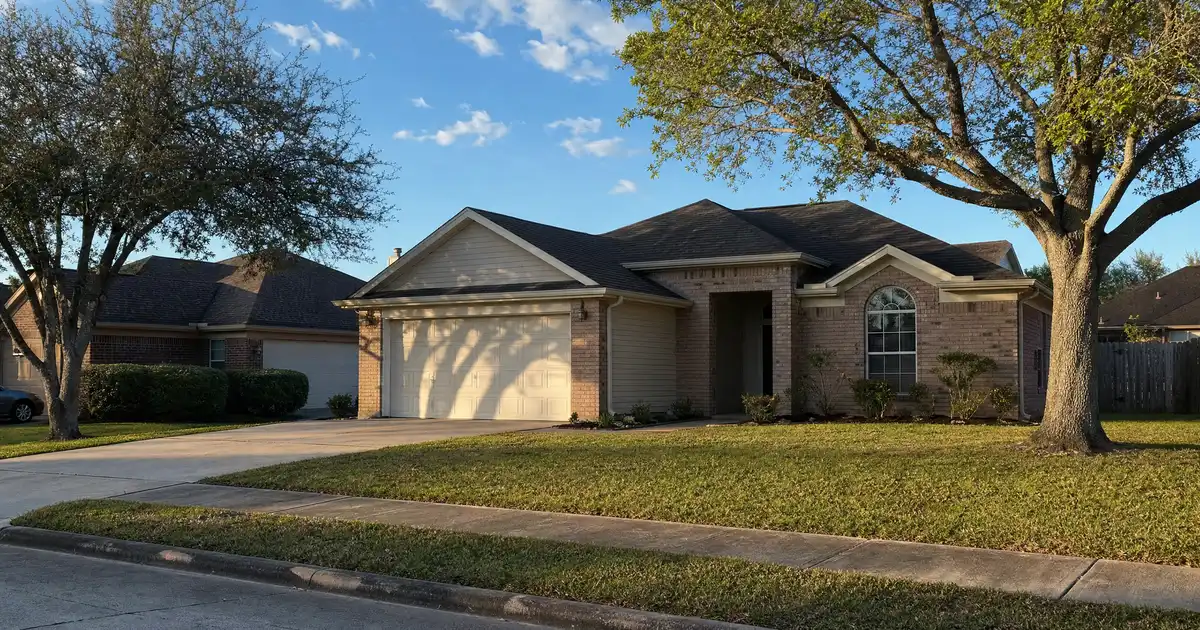 Baytown, Texas bank statement loans — qualify on twelve months of deposits, not tax returns.