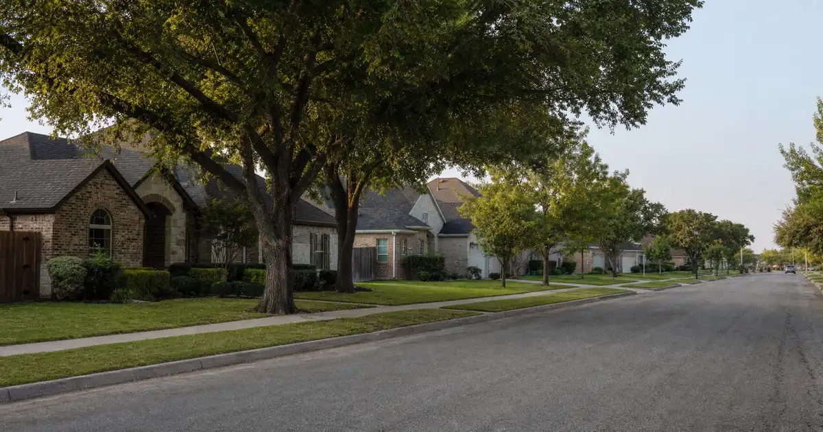 Burleson, Texas DSCR loans — qualify on the property’s rental income, not personal income.