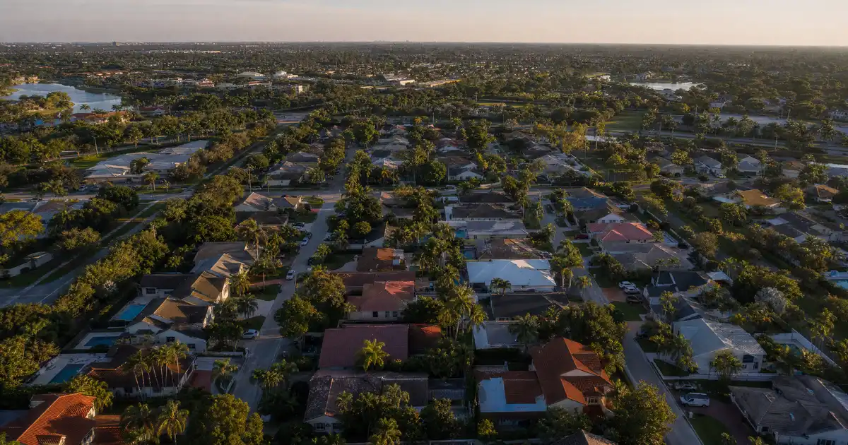 Coral Springs, Florida bank statement loans — qualify on twelve months of deposits, not tax returns.