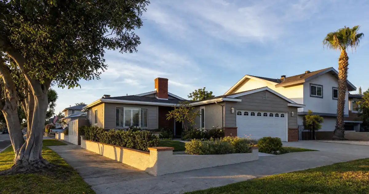 Costa Mesa, California bank statement loans — qualify on twelve months of deposits, not tax returns.