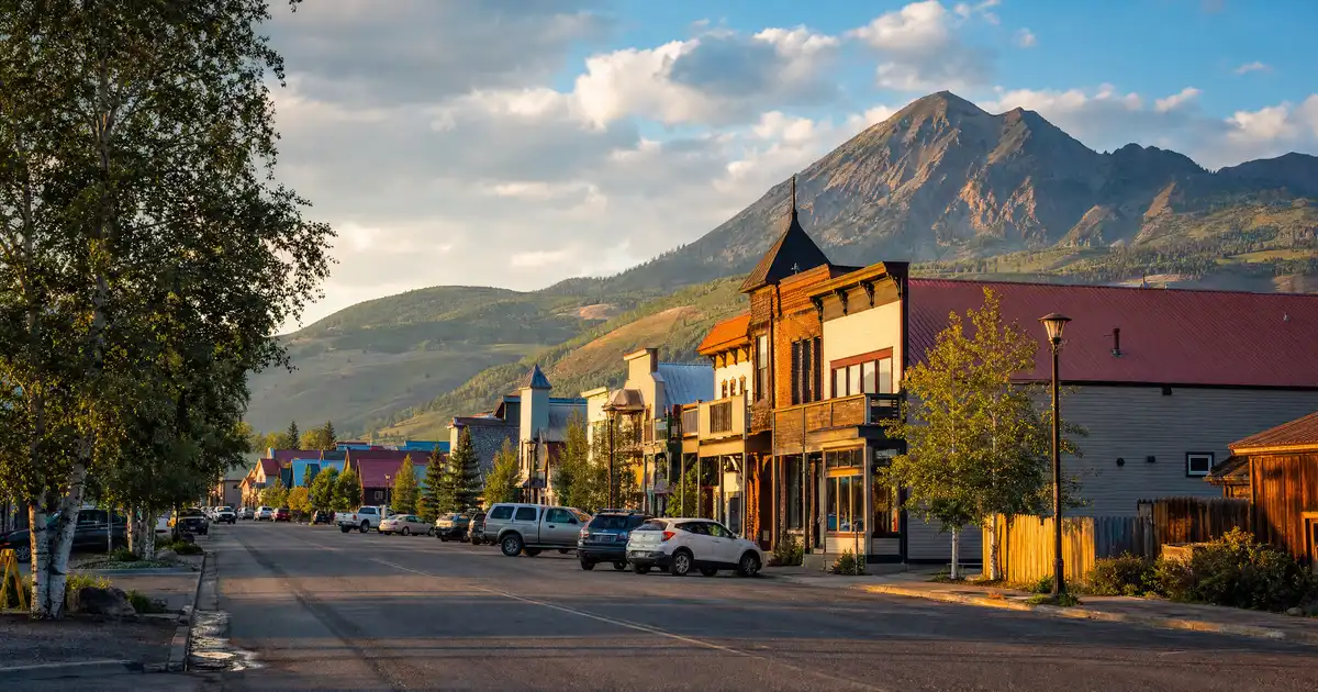 Crested Butte, Colorado DSCR loans — qualify on the property’s rental income, not personal income.