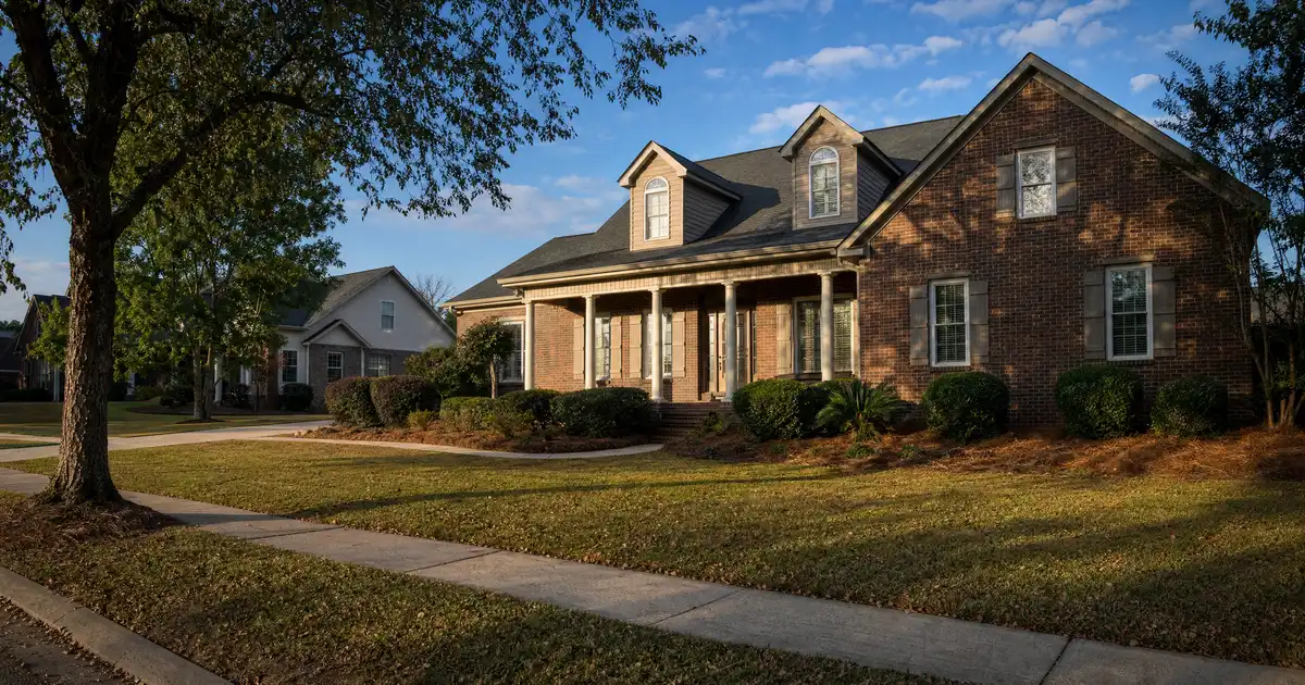 Daphne, Alabama DSCR loans — qualify on the property’s rental income, not personal income.