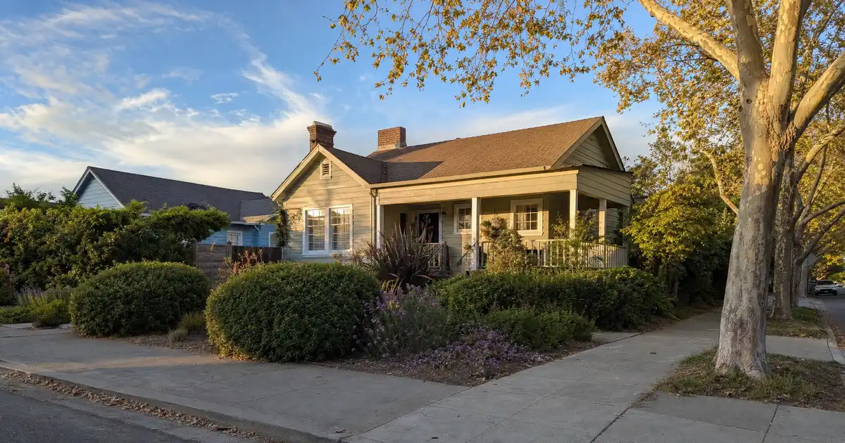 Davis, California bank statement loans — qualify on twelve months of deposits, not tax returns.