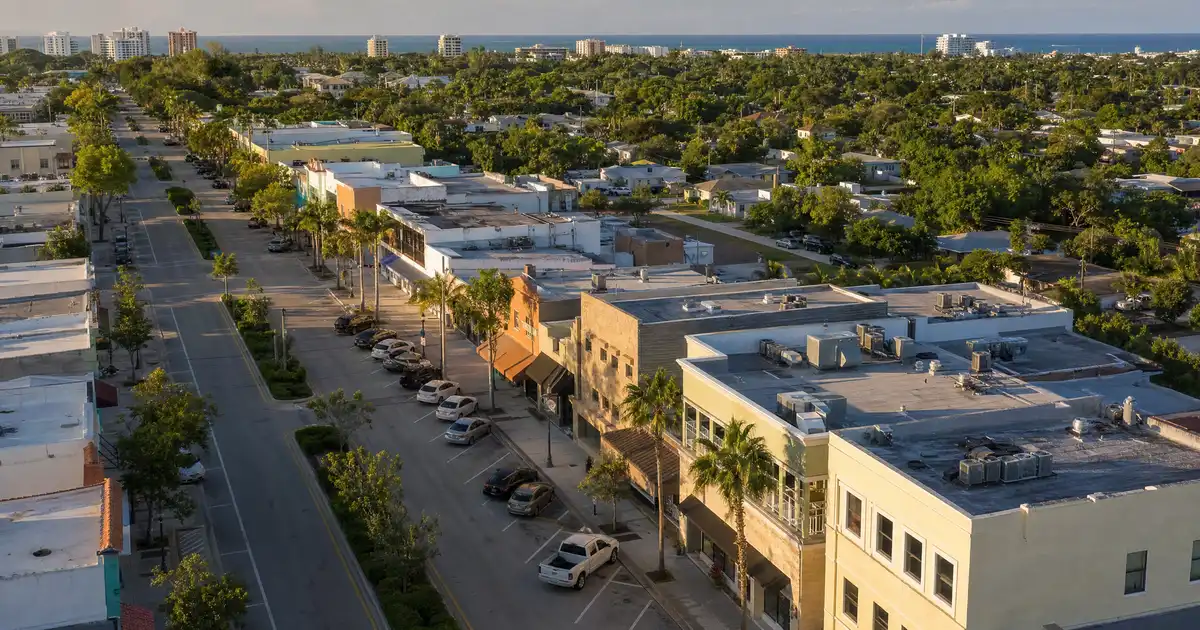 Deerfield Beach, Florida bank statement loans — qualify on twelve months of deposits, not tax returns.