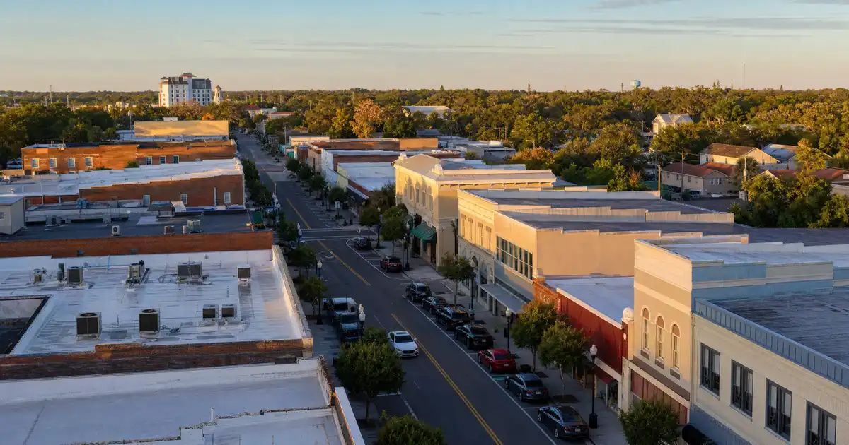 DeLand, Florida bank statement loans — qualify on twelve months of deposits, not tax returns.