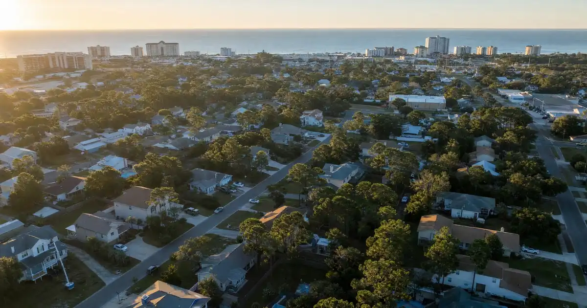 Destin, Florida DSCR loans — qualify on the property’s rental income, not personal income.