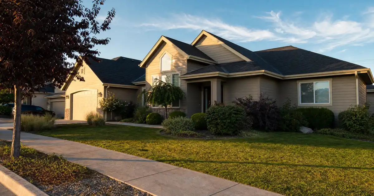 East Wenatchee, Washington DSCR loans — qualify on the property’s rental income, not personal income.