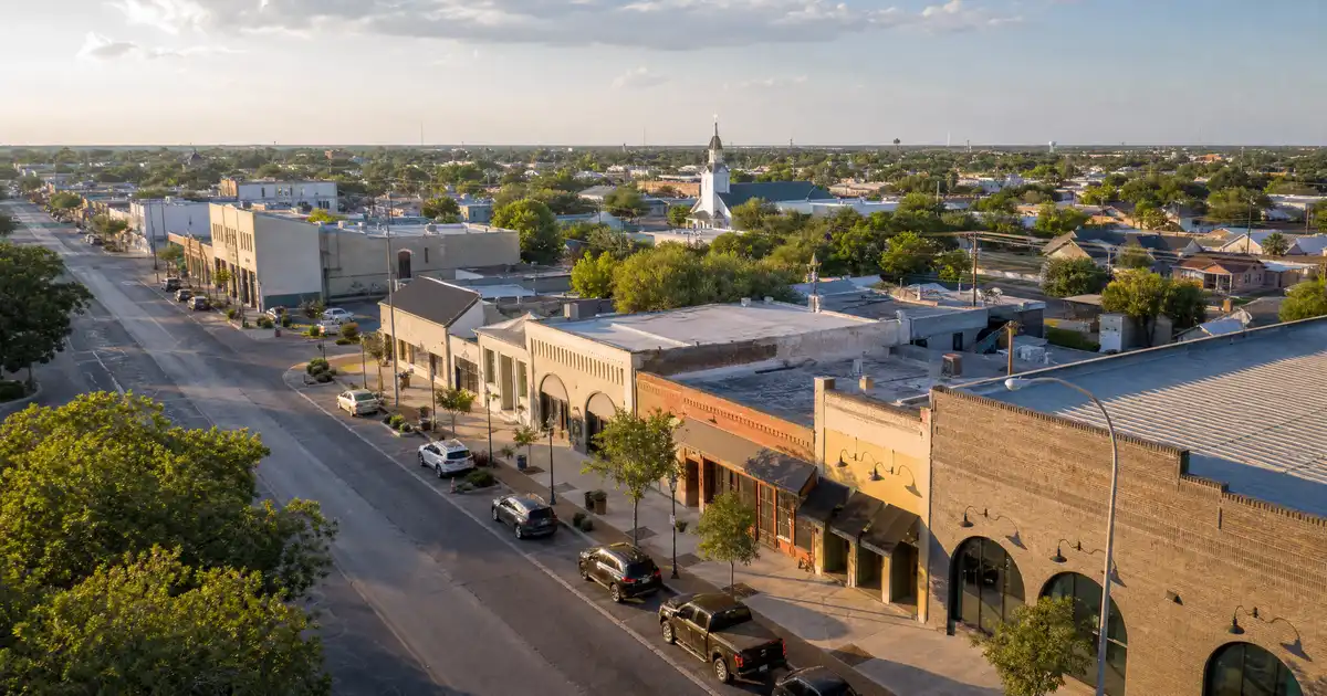 Edinburg, Texas DSCR loans — qualify on the property’s rental income, not personal income.