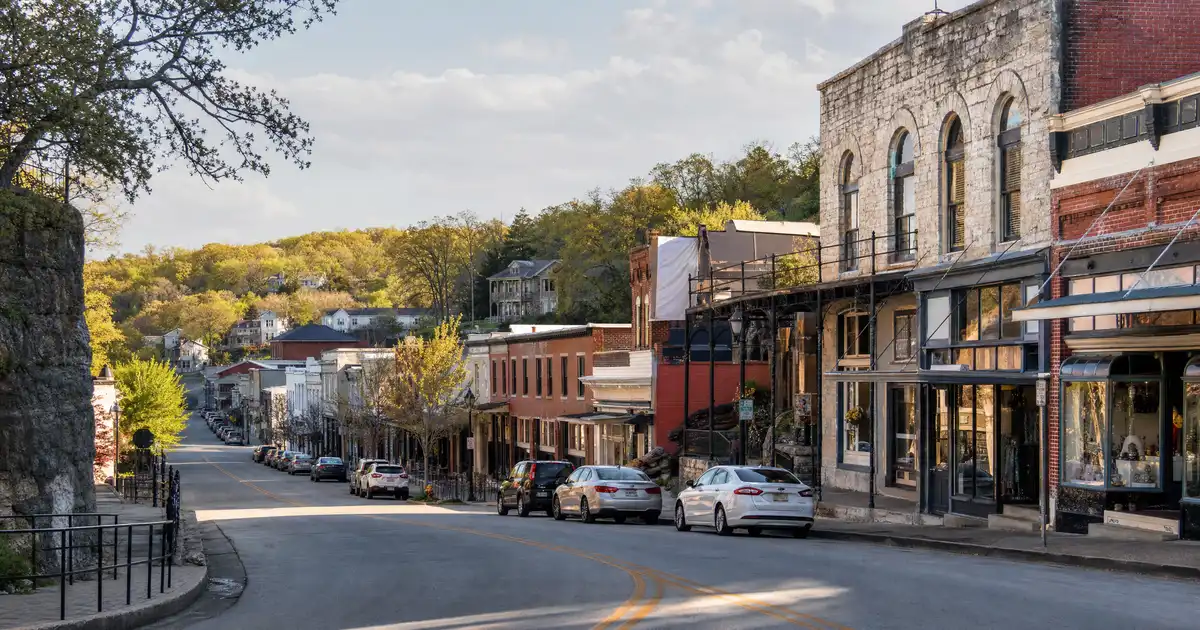 Eureka Springs, Arkansas DSCR loans — qualify on the property’s rental income, not personal income.
