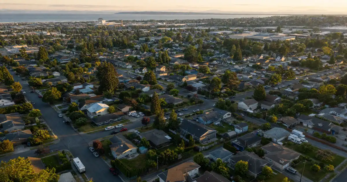 Everett, Washington bank statement loans — qualify on twelve months of deposits, not tax returns.