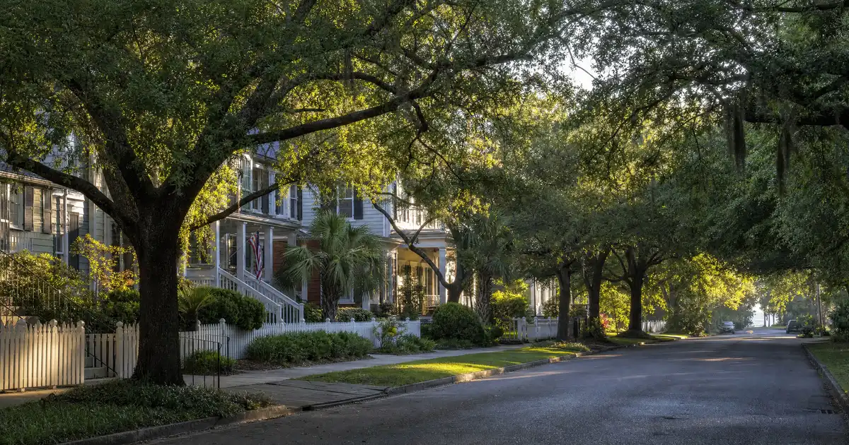 Fairhope, Alabama DSCR loans — qualify on the property’s rental income, not personal income.