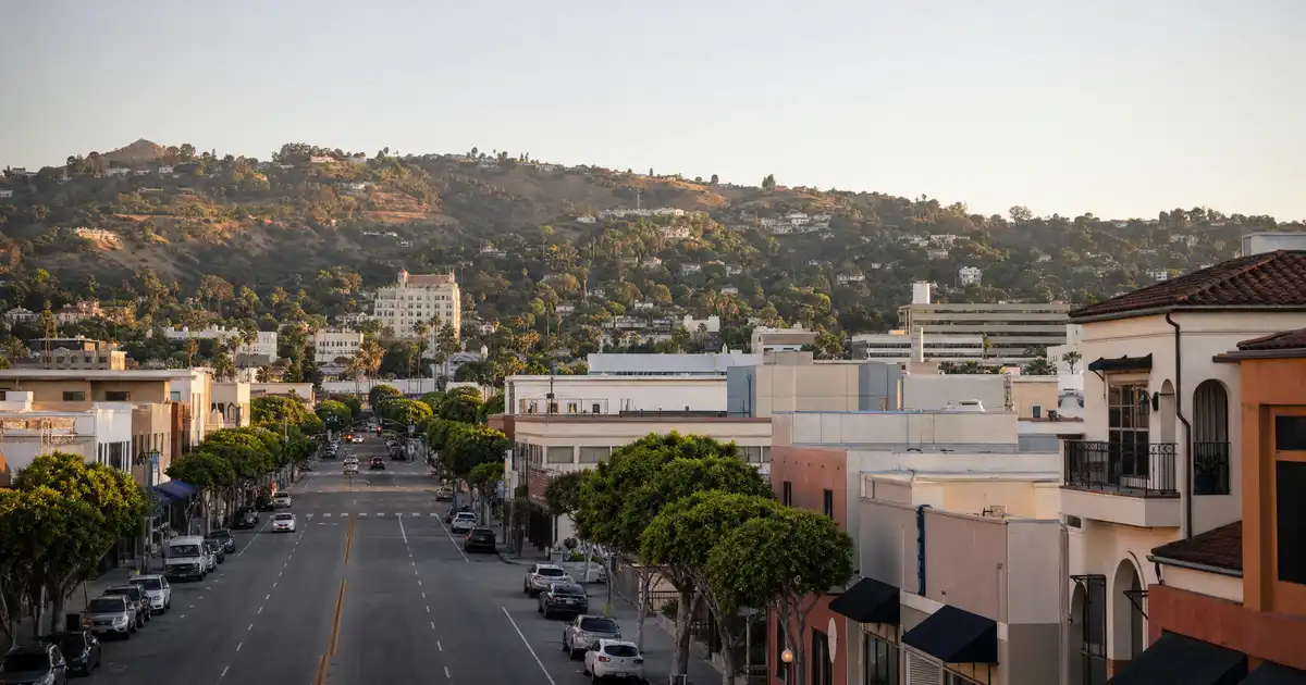 Glendale, California bank statement loans — qualify on twelve months of deposits, not tax returns.
