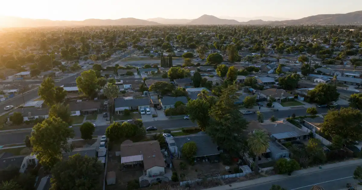 Hemet, California bank statement loans — qualify on twelve months of deposits, not tax returns.