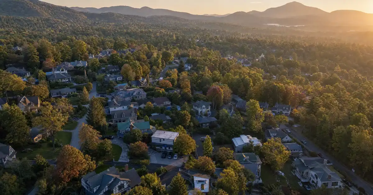 Highlands, North Carolina DSCR loans — qualify on the property’s rental income, not personal income.