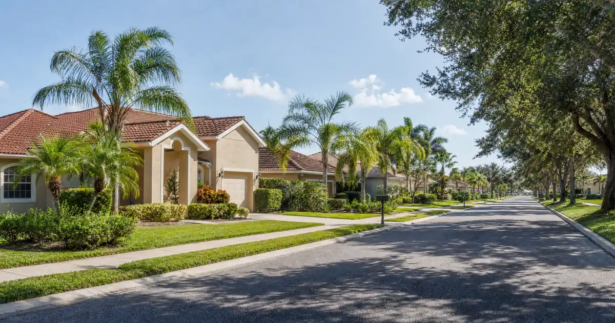 Investment property HELOC Bradenton — Investment Property HELOC in Bradenton, Florida