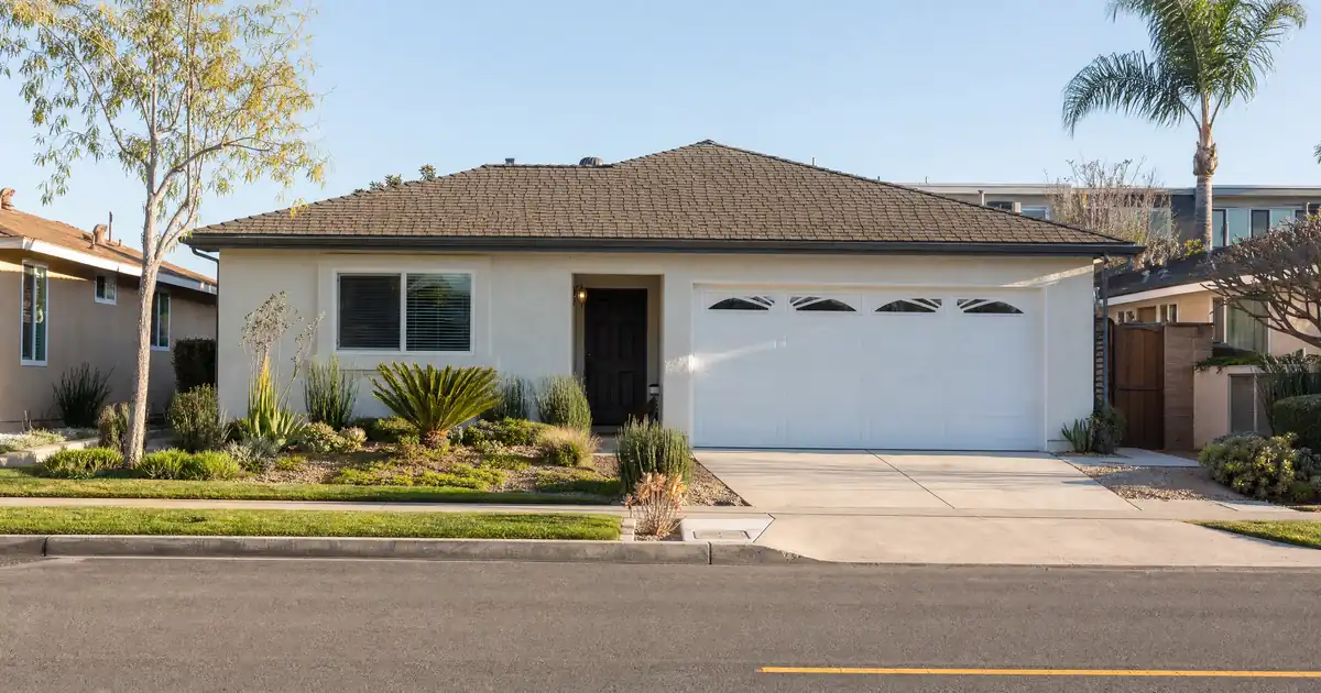 Investment property HELOC Costa Mesa — Investment Property HELOC in Costa Mesa, California