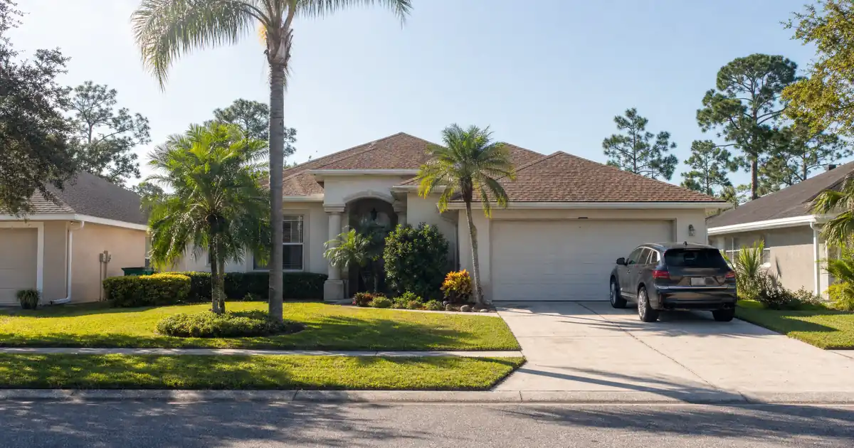 Investment property HELOC Ferry Pass — Investment Property HELOC in Ferry Pass, Florida