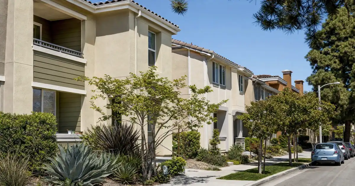 Investment property HELOC Hawthorne — Investment Property HELOC in Hawthorne, California