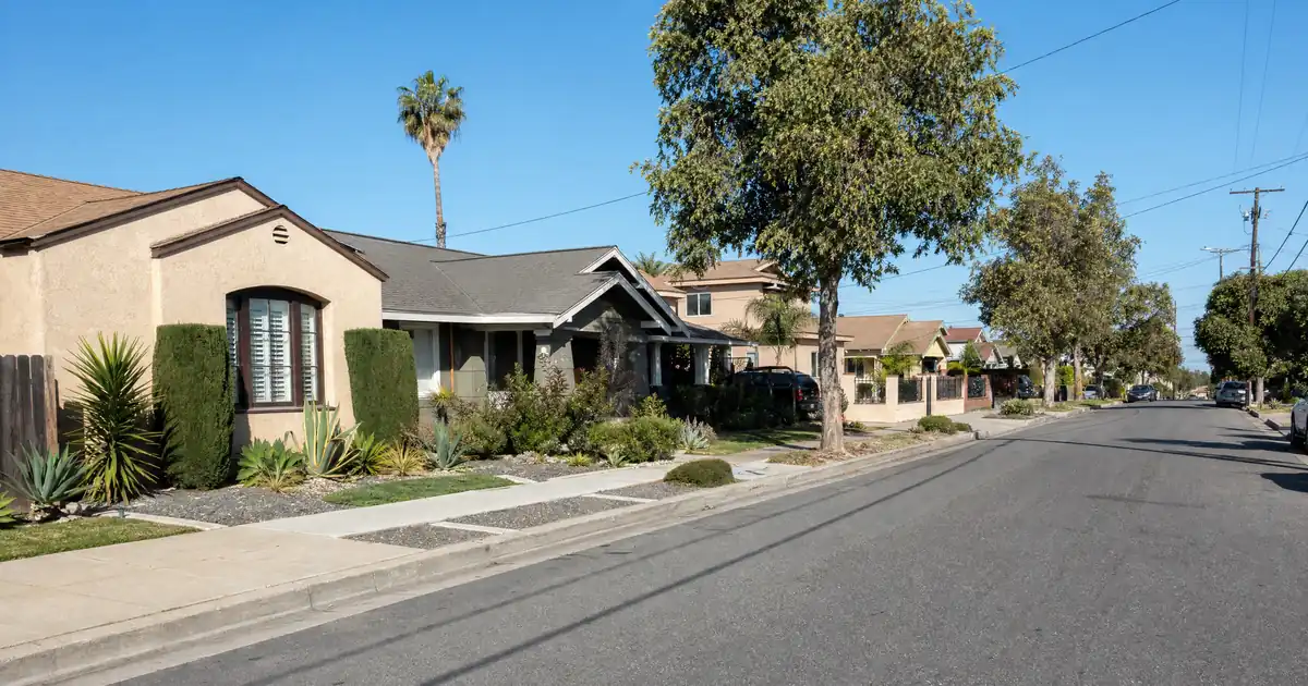 Investment property HELOC Huntington Park — Investment Property HELOC in Huntington Park, California