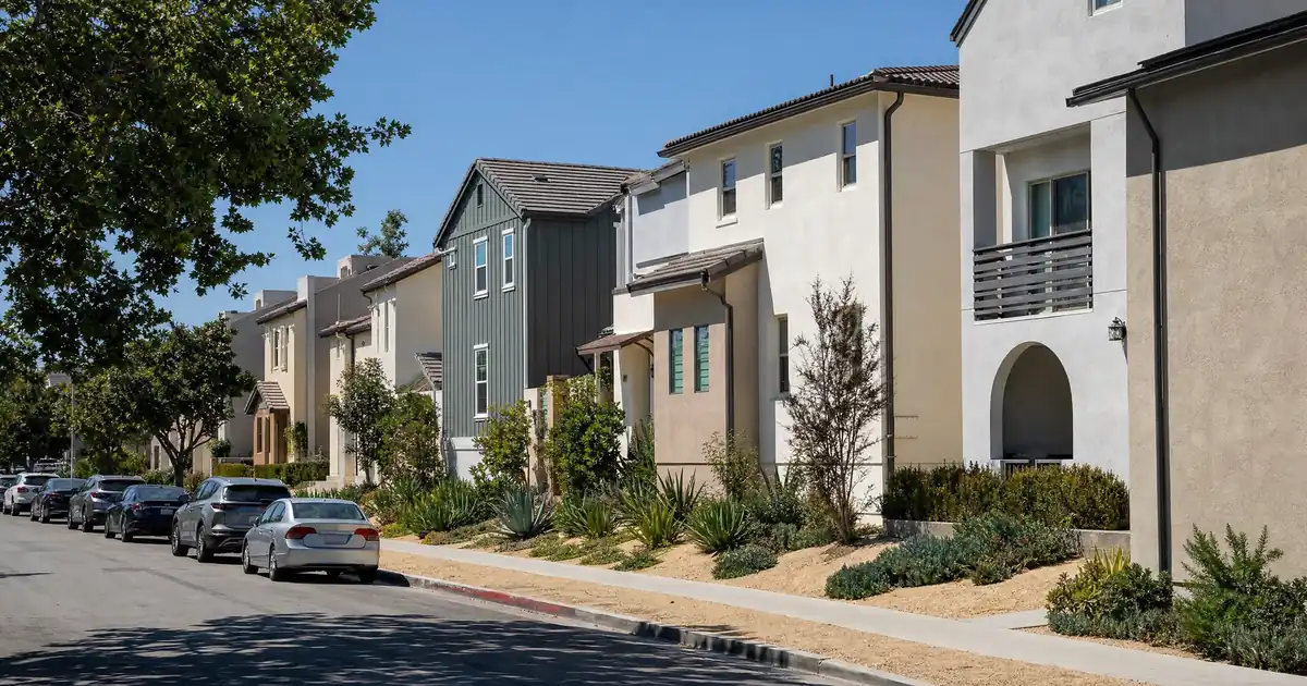 Investment property HELOC Lakewood — Investment Property HELOC in Lakewood, California