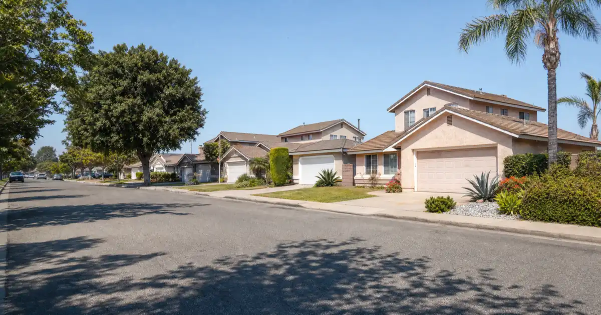 Investment property HELOC Lynwood — Investment Property HELOC in Lynwood, California