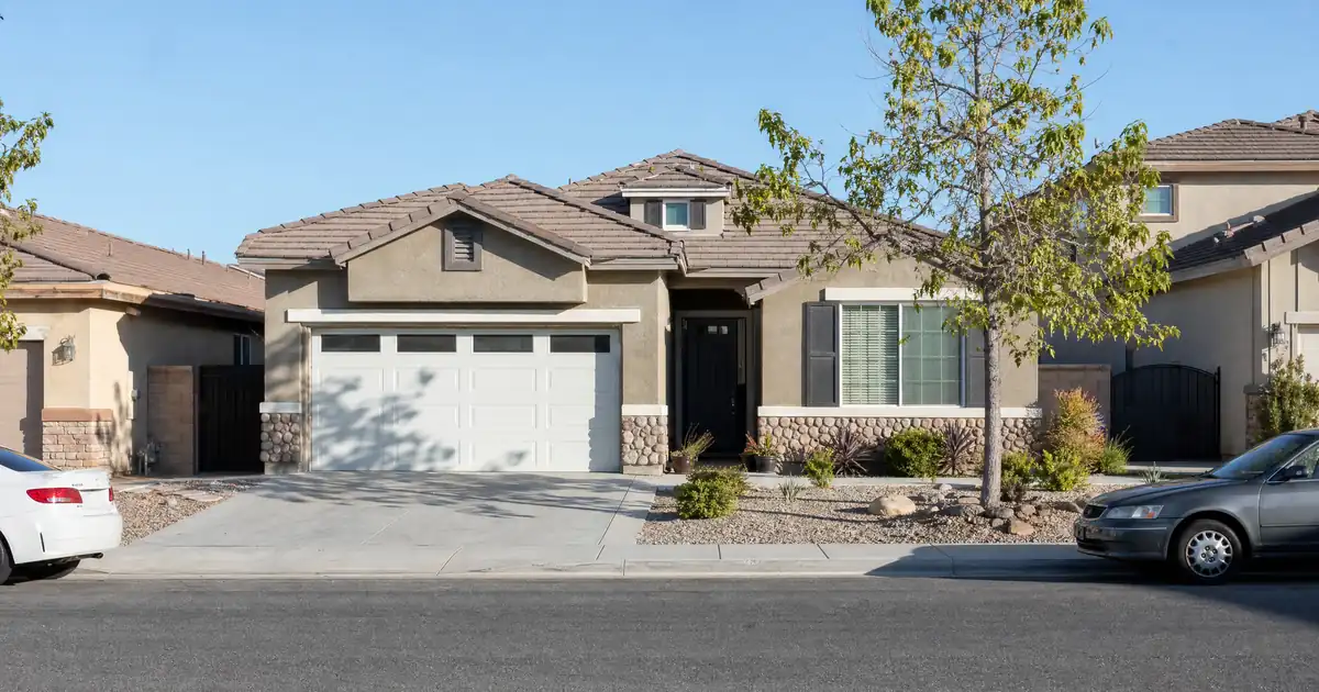 Investment property HELOC Palmdale — Investment Property HELOC in Palmdale, California