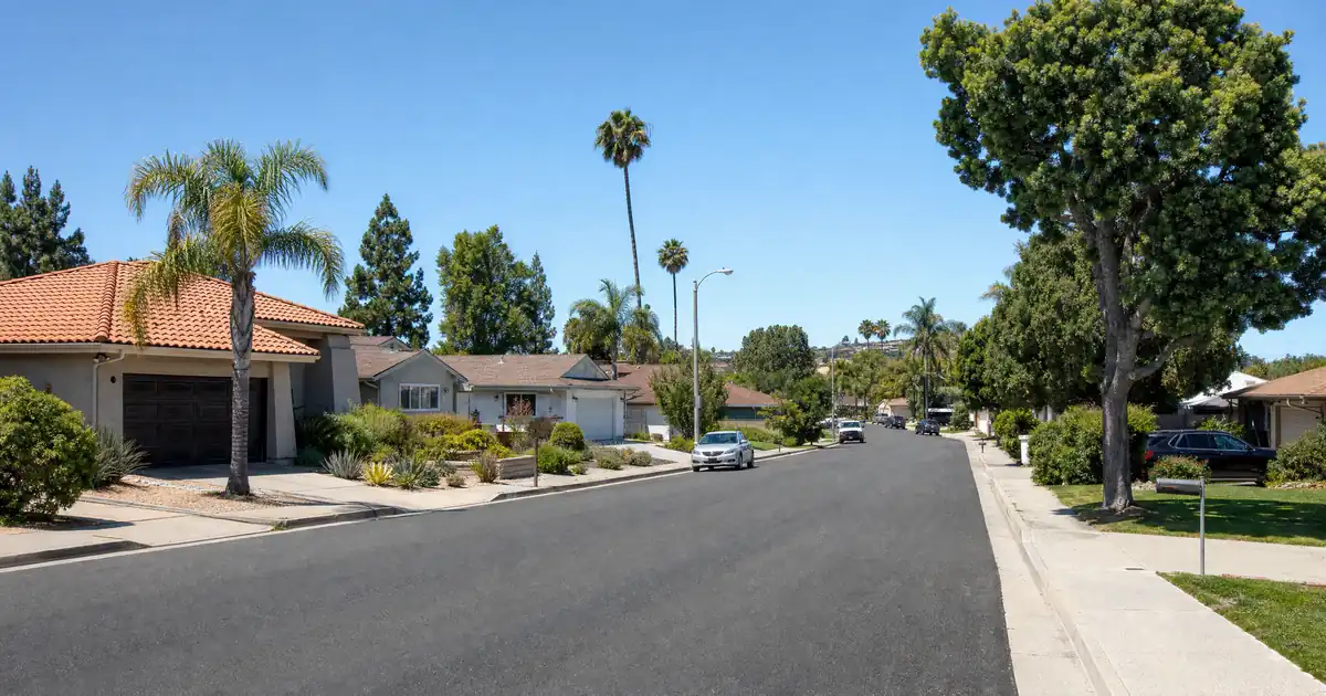 Investment property HELOC Vista — Investment Property HELOC in Vista, California