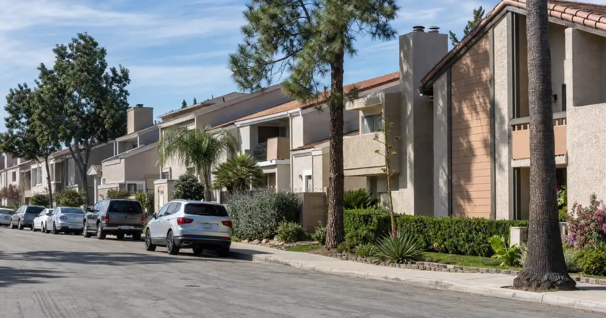 Investment property HELOC West Covina — Investment Property HELOC in West Covina, California