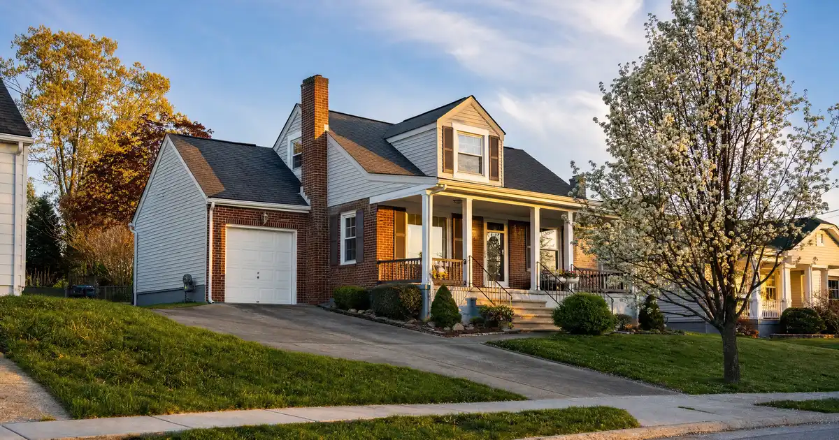 Kingsport, Tennessee DSCR loans — qualify on the property’s rental income, not personal income.