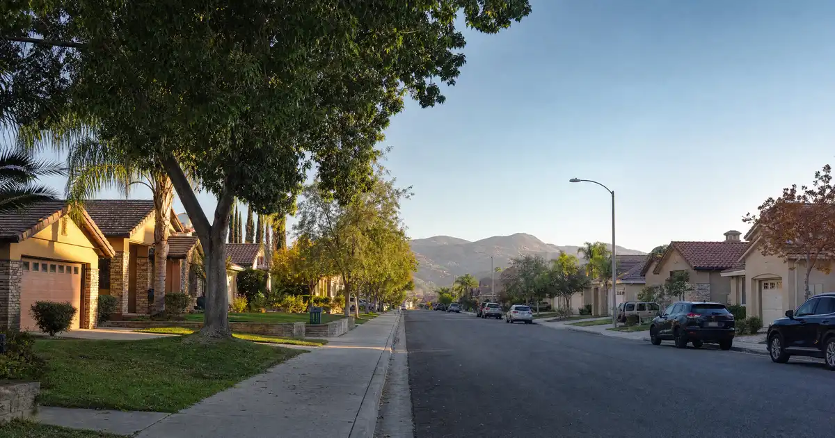 Lake Elsinore, California bank statement loans — qualify on twelve months of deposits, not tax returns.