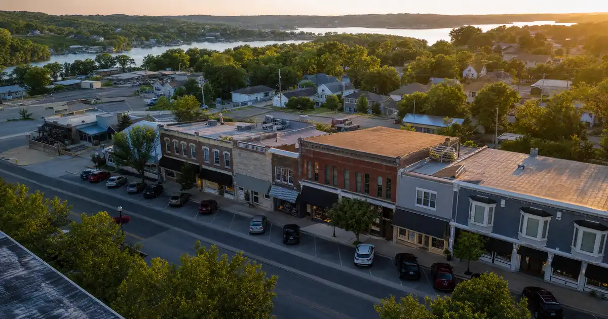 Lake Ozark, Missouri DSCR loans — qualify on the property’s rental income, not personal income.