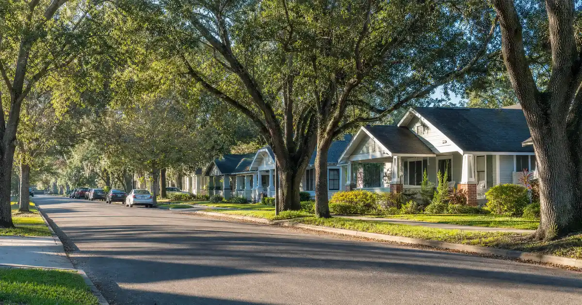 Lakeland, Florida bank statement loans — qualify on twelve months of deposits, not tax returns.