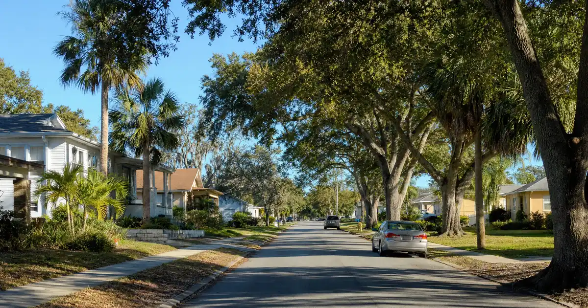 Largo, Florida bank statement loans — qualify on twelve months of deposits, not tax returns.