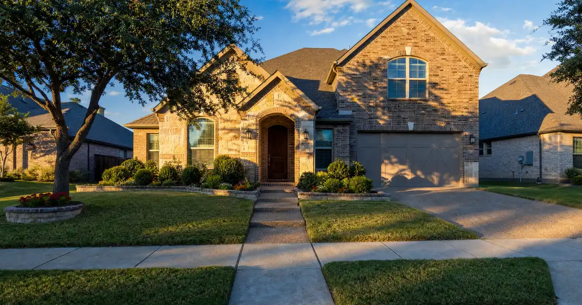 Lewisville, Texas bank statement loans — qualify on twelve months of deposits, not tax returns.