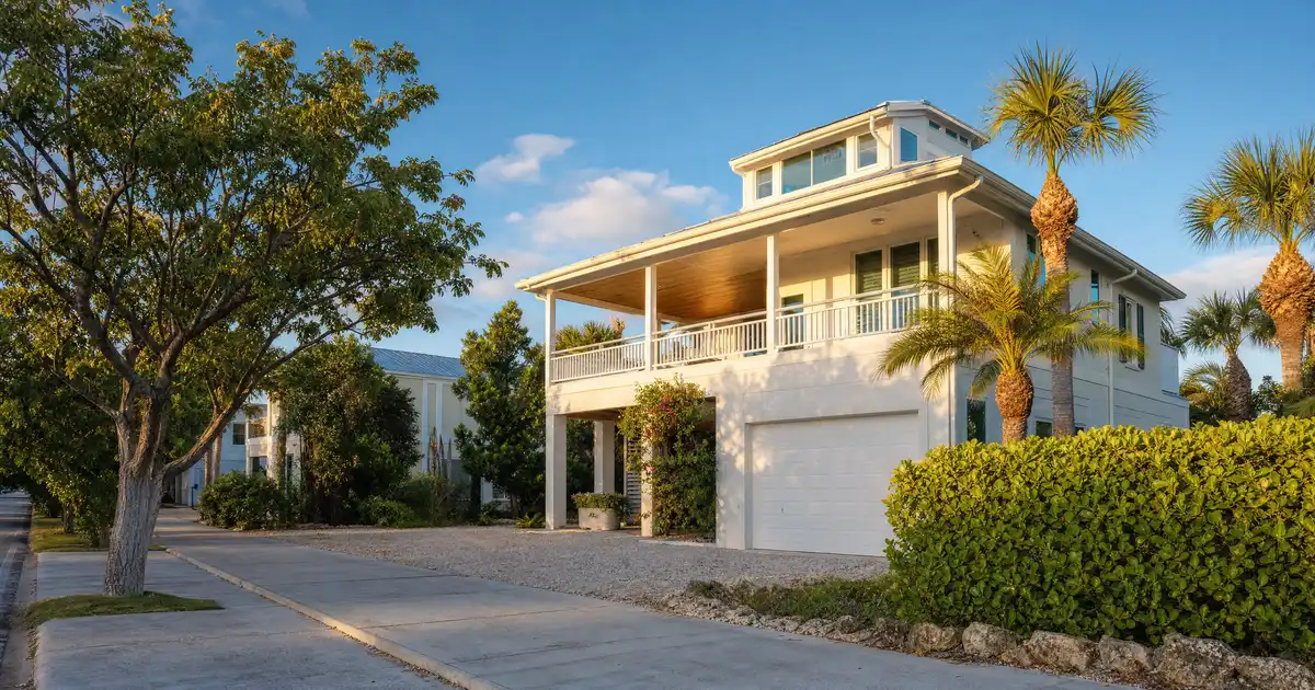 Marathon, Florida DSCR loans — qualify on the property’s rental income, not personal income.