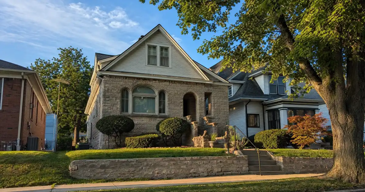 Moline, Illinois DSCR loans — qualify on the property’s rental income, not personal income.