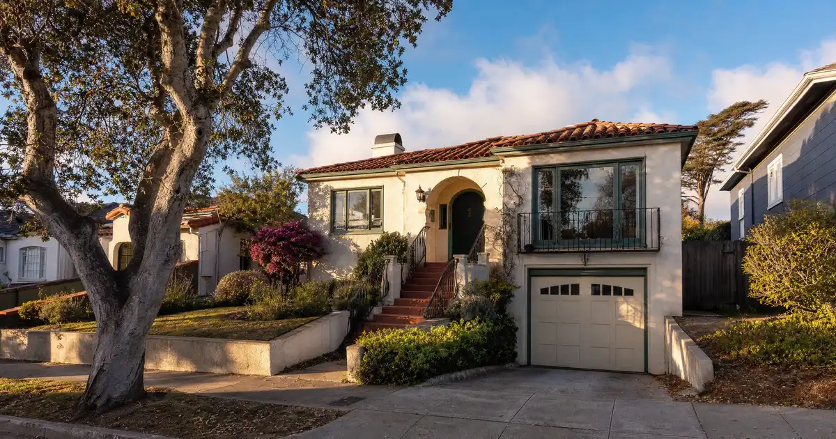 Monterey, California DSCR loans — qualify on the property’s rental income, not personal income.