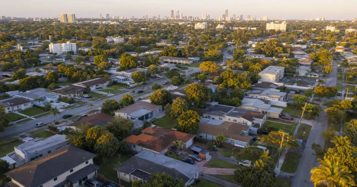 North Miami, Florida bank statement loans — qualify on twelve months of deposits, not tax returns.