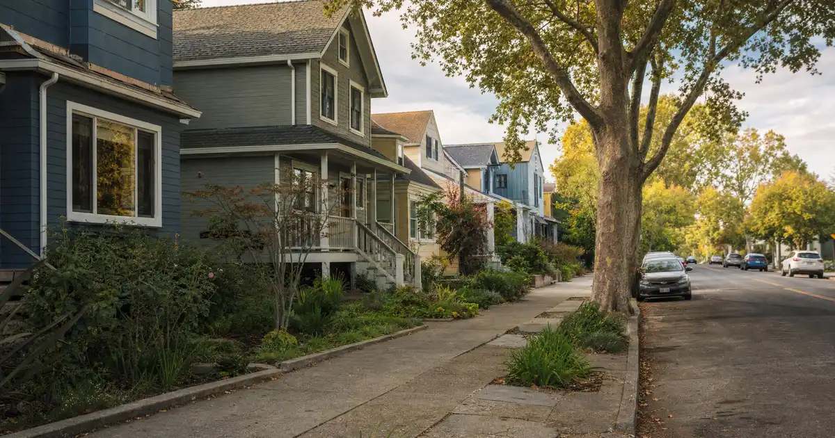 Oakland, California bank statement loans — qualify on twelve months of deposits, not tax returns.