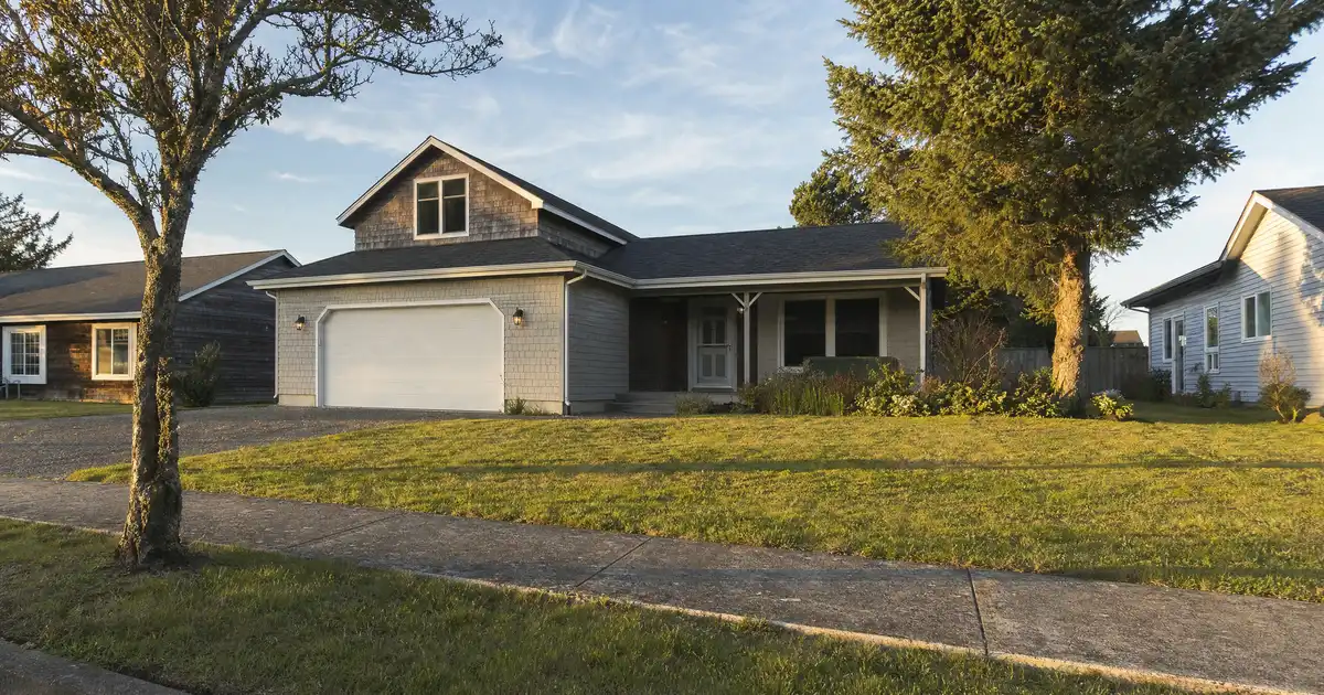 Ocean Shores, Washington bank statement loans — qualify on twelve months of deposits, not tax returns.