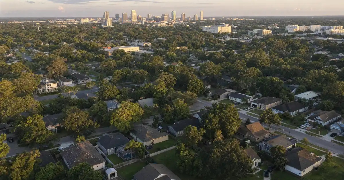 Orlando, Florida DSCR loans — qualify on the property’s rental income, not personal income.