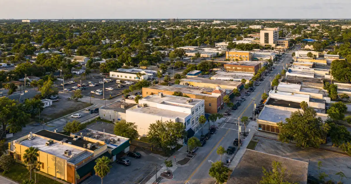 Pinellas Park, Florida bank statement loans — qualify on twelve months of deposits, not tax returns.