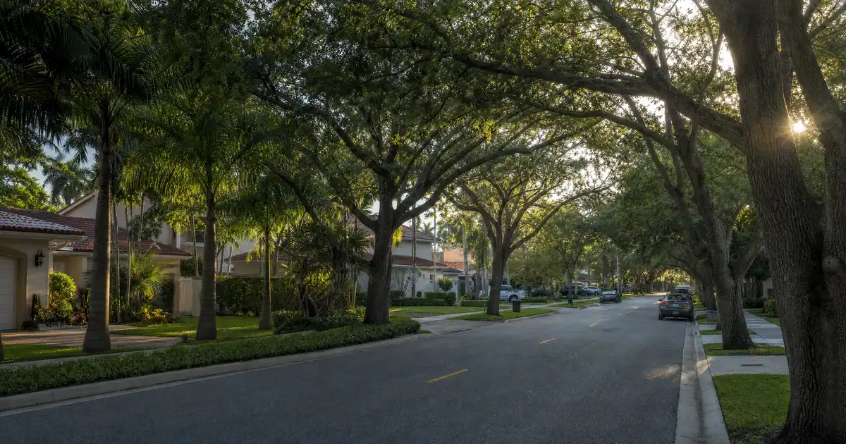 Plantation, Florida bank statement loans — qualify on twelve months of deposits, not tax returns.