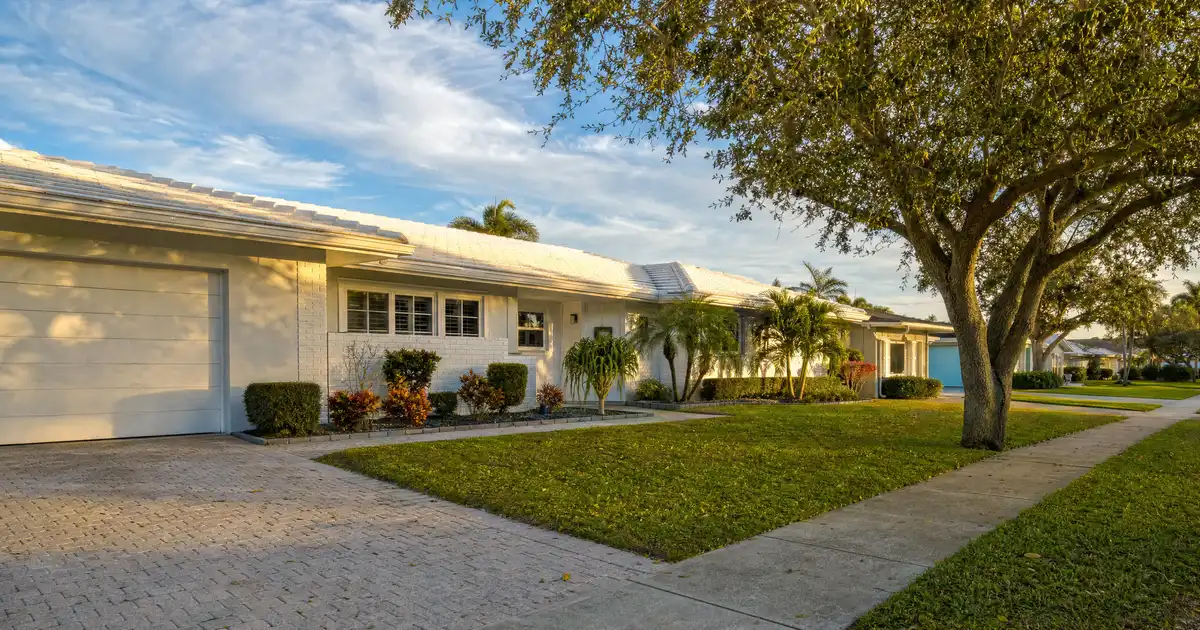 Pompano Beach, Florida DSCR loans — qualify on the property’s rental income, not personal income.
